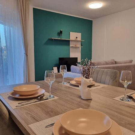 Apartmani Toni Дрниш Экстерьер фото