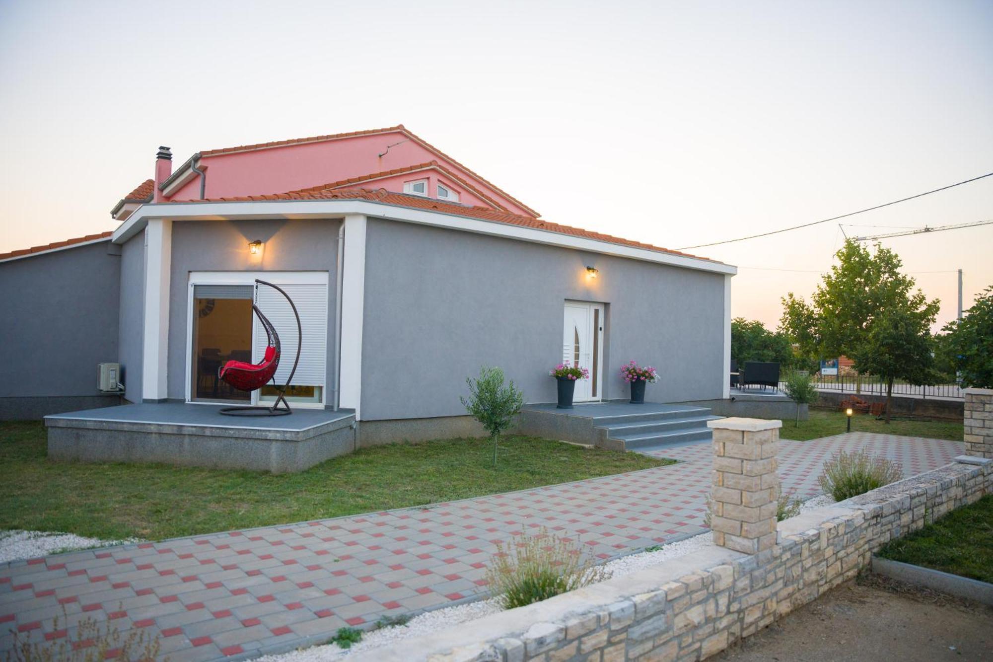 Apartmani Toni Дрниш Экстерьер фото